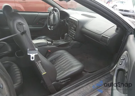 2002 Chevrolet Camaro Z28 from USA, damaged, VIN 2G1FP32G622142235